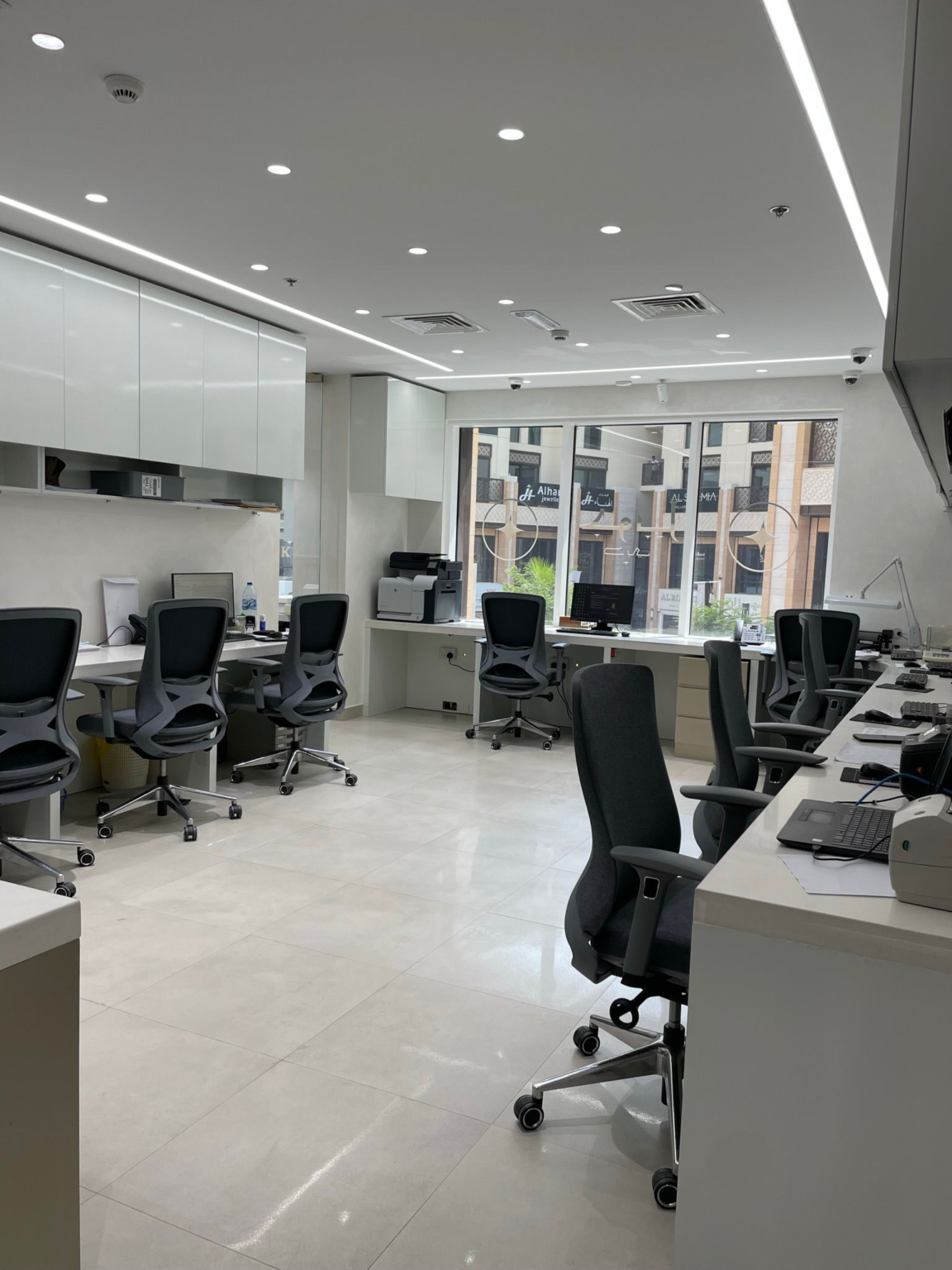 Jewel Trading ​